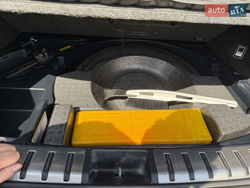 Позашляховик / Кросовер Lexus NX 2014 в Львові фото 9 Позашляховик / Кросовер Lexus NX 2014 в Львові