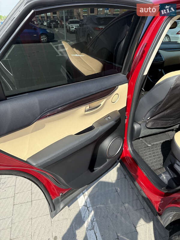 Позашляховик / Кросовер Lexus NX 2014 в Львові фото 25 Позашляховик / Кросовер Lexus NX 2014 в Львові