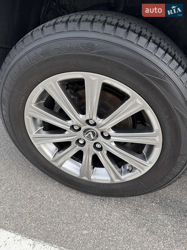 Позашляховик / Кросовер Lexus NX 2017 в Києві