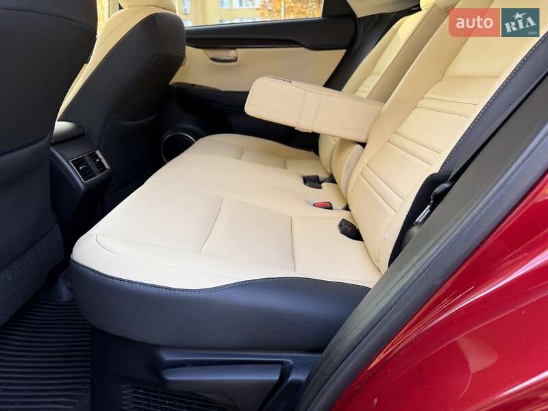 Позашляховик / Кросовер Lexus NX 2020 в Києві