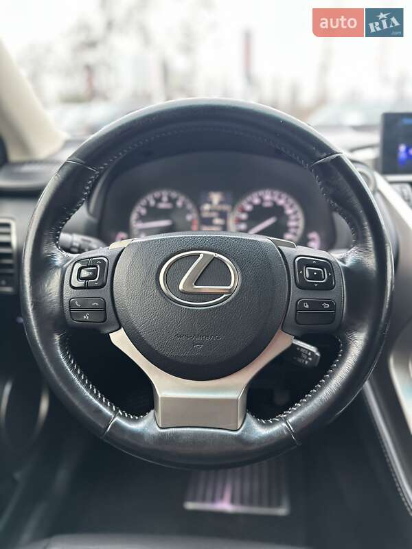 Позашляховик / Кросовер Lexus NX 2015 в Білогородці фото 34 Позашляховик / Кросовер Lexus NX 2015 в Білогородці