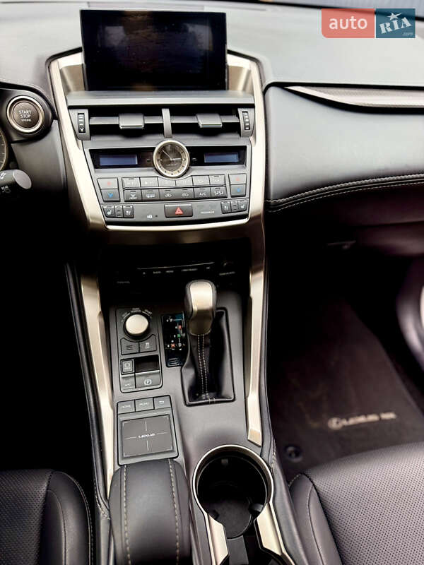 Позашляховик / Кросовер Lexus NX 2015 в Києві фото 10 Позашляховик / Кросовер Lexus NX 2015 в Києві