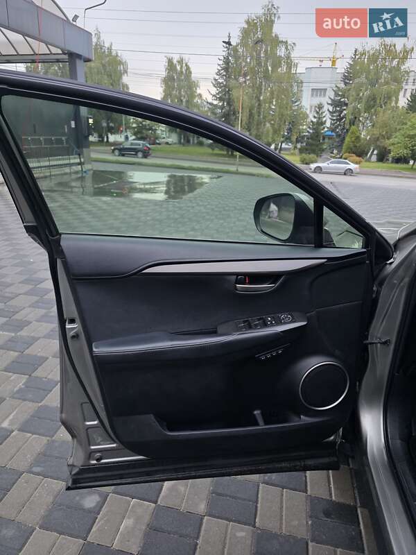 Позашляховик / Кросовер Lexus NX 2014 в Хмельницькому