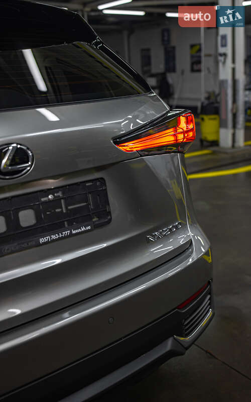 Позашляховик / Кросовер Lexus NX 2020 в Чернівцях