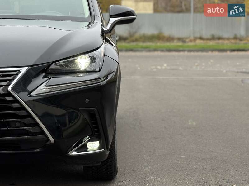 Позашляховик / Кросовер Lexus NX 2019 в Дніпрі
