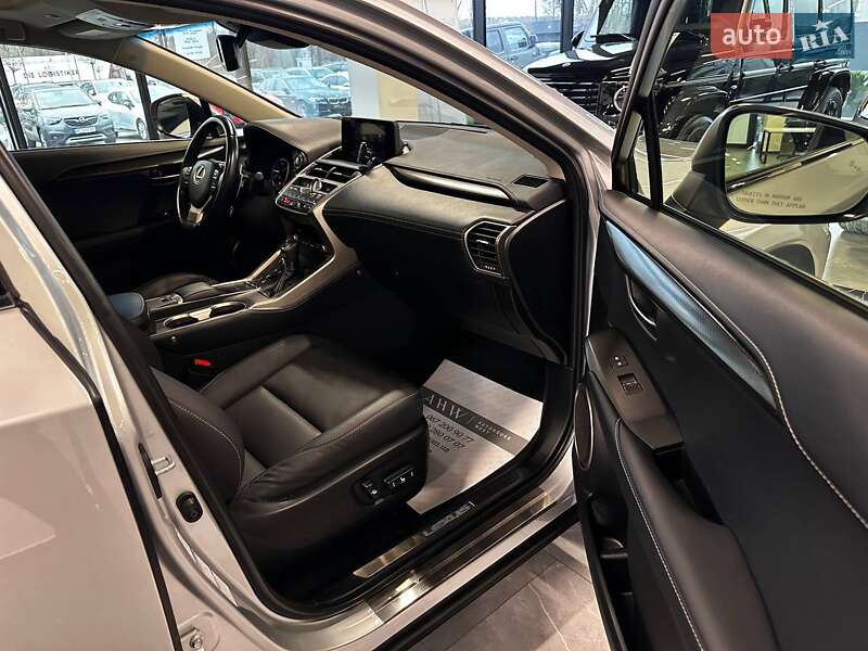 Позашляховик / Кросовер Lexus NX 2018 в Львові фото 35 Позашляховик / Кросовер Lexus NX 2018 в Львові