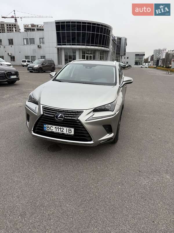 Позашляховик / Кросовер Lexus NX 2019 в Львові