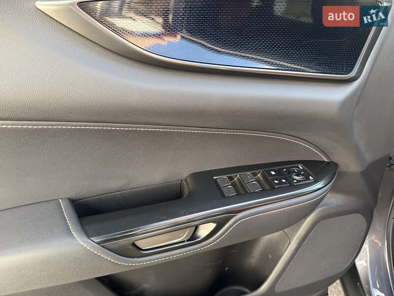 Внедорожник / Кроссовер Lexus NX 2022 в Одессе