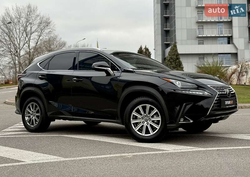 Позашляховик / Кросовер Lexus NX 2018 в Києві