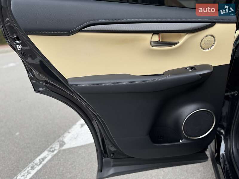 Позашляховик / Кросовер Lexus NX 2018 в Києві