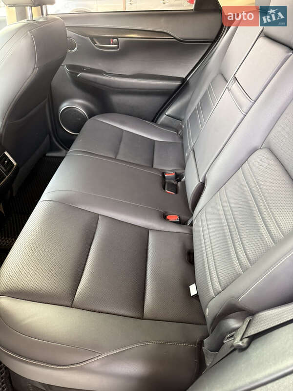 Позашляховик / Кросовер Lexus NX 2019 в Чернігові фото 3 Позашляховик / Кросовер Lexus NX 2019 в Чернігові