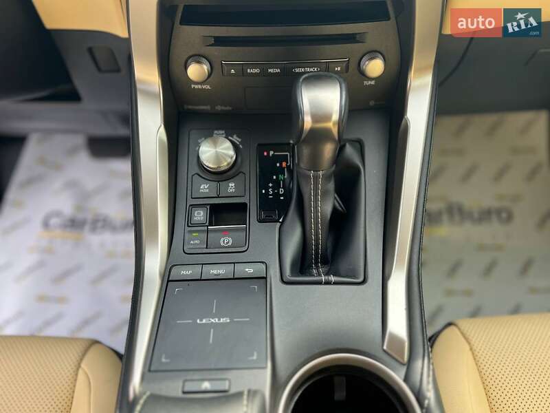 Позашляховик / Кросовер Lexus NX 2020 в Одесі