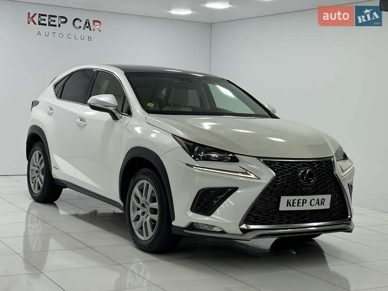 Внедорожник / Кроссовер Lexus NX 2016 в Одессе