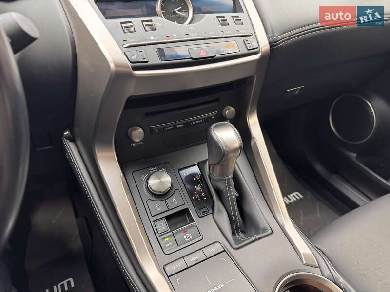 Внедорожник / Кроссовер Lexus NX 2018 в Одессе