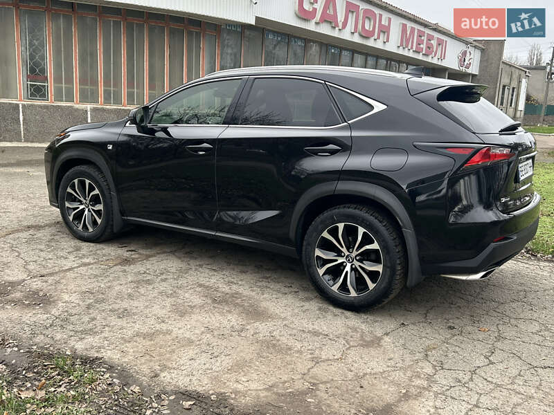 Внедорожник / Кроссовер Lexus NX 2016 в Первомайске