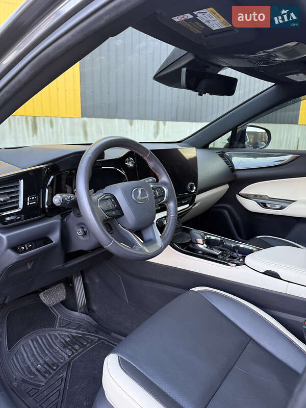 Внедорожник / Кроссовер Lexus NX 2023 в Киеве