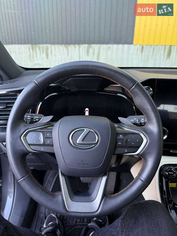 Внедорожник / Кроссовер Lexus NX 2023 в Киеве