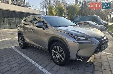Внедорожник / Кроссовер Lexus NX 2016 в Ровно