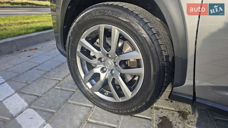 Внедорожник / Кроссовер Lexus NX 2016 в Ровно