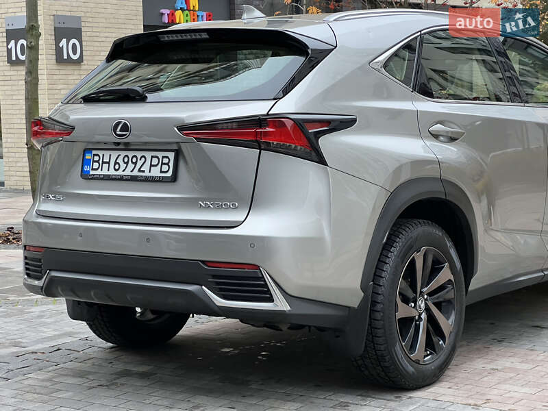 Позашляховик / Кросовер Lexus NX 2021 в Києві