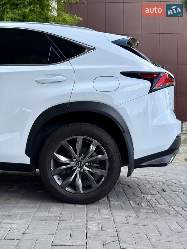 Внедорожник / Кроссовер Lexus NX 2021 в Днепре