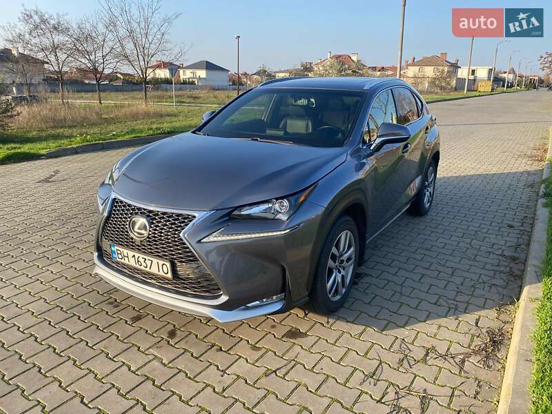 Внедорожник / Кроссовер Lexus NX 2015 в Одессе