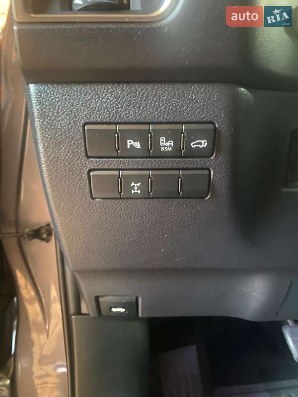 Внедорожник / Кроссовер Lexus NX 2015 в Одессе