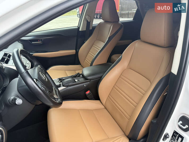 Внедорожник / Кроссовер Lexus NX 2017 в Черновцах