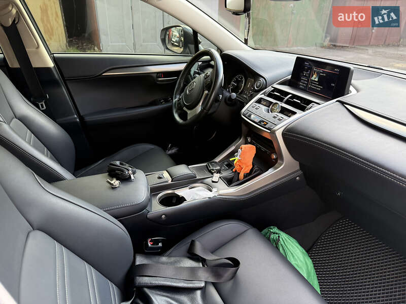 Внедорожник / Кроссовер Lexus NX 2020 в Ирпене фото 13 Внедорожник / Кроссовер Lexus NX 2020 в Ирпене