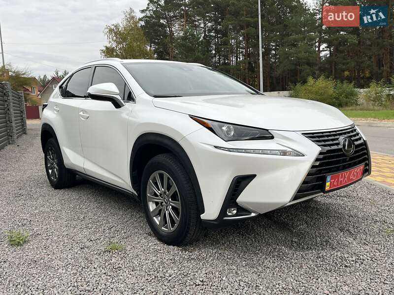 Lexus NX 2019