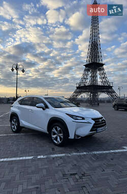 Позашляховик / Кросовер Lexus NX 2017 в Харкові