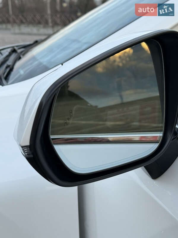 Внедорожник / Кроссовер Lexus NX 2017 в Харькове