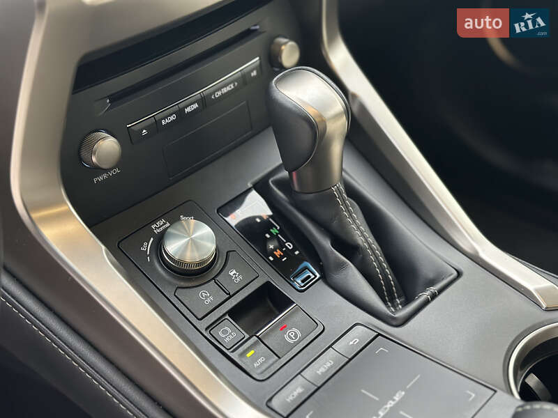 Внедорожник / Кроссовер Lexus NX 2019 в Днепре фото 13 Внедорожник / Кроссовер Lexus NX 2019 в Днепре
