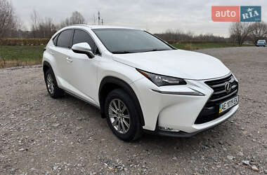 Позашляховик / Кросовер Lexus NX 2015 в Києві