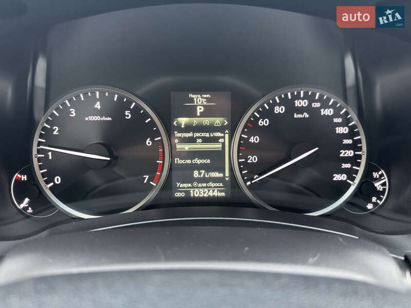 Внедорожник / Кроссовер Lexus NX 2015 в Киеве