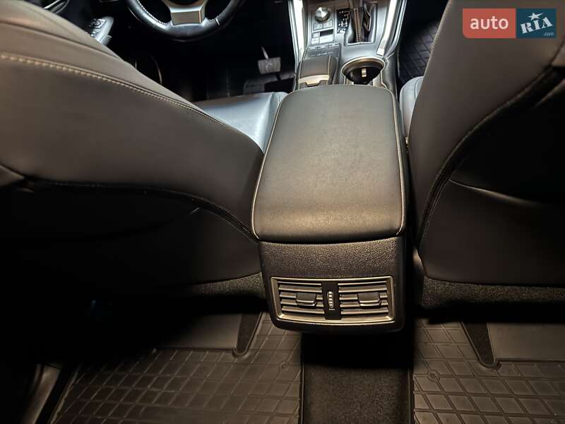Позашляховик / Кросовер Lexus NX 2018 в Умані фото 34 Позашляховик / Кросовер Lexus NX 2018 в Умані