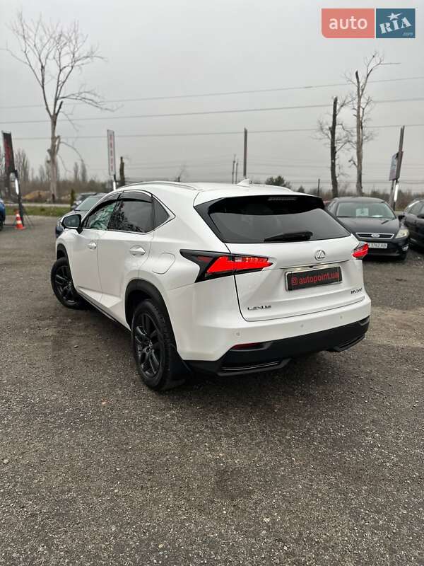 Внедорожник / Кроссовер Lexus NX 2015 в Белогородке
