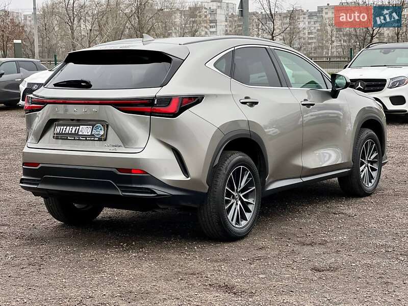 Внедорожник / Кроссовер Lexus NX 2023 в Киеве