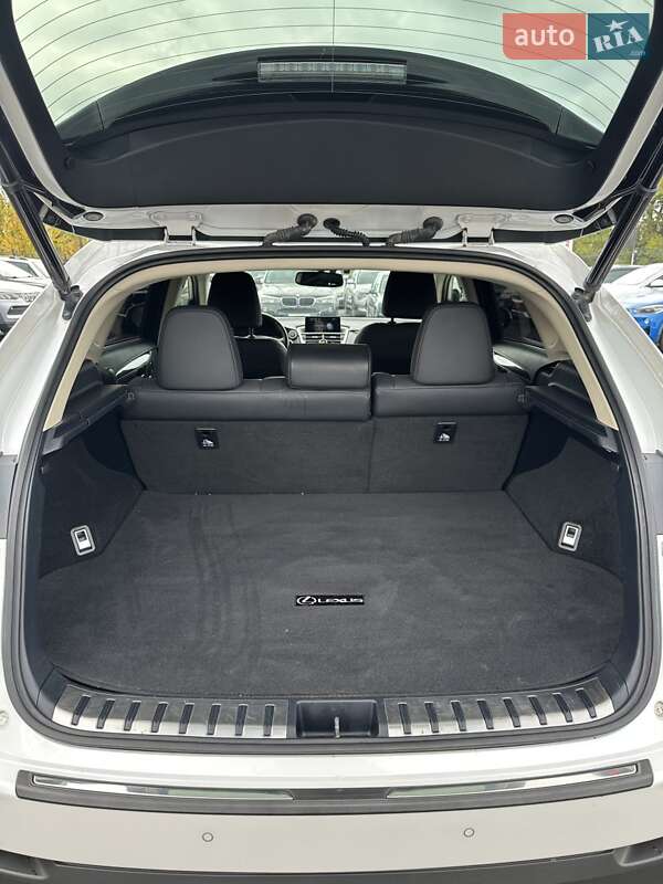 Внедорожник / Кроссовер Lexus NX 2017 в Белогородке фото 15 Внедорожник / Кроссовер Lexus NX 2017 в Белогородке