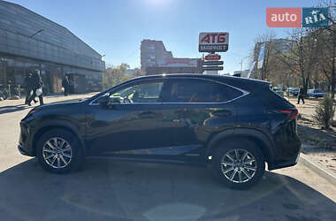 Внедорожник / Кроссовер Lexus NX 2019 в Александрие