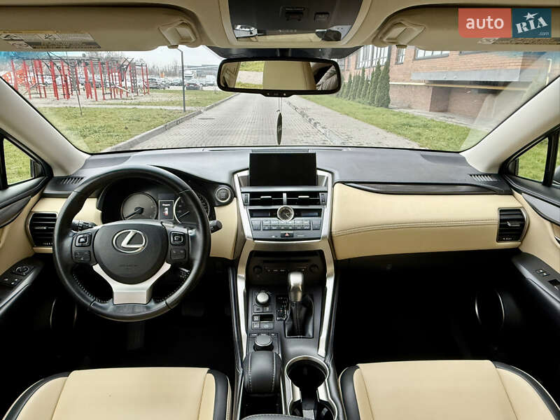 Внедорожник / Кроссовер Lexus NX 2017 в Житомире