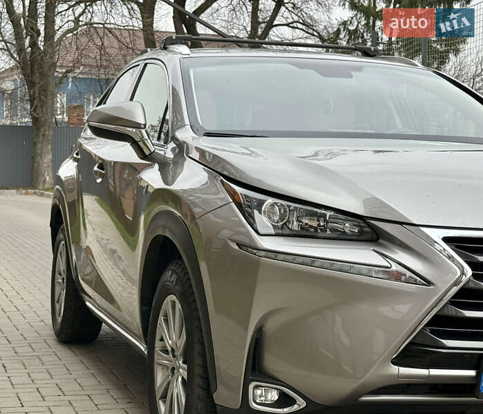Внедорожник / Кроссовер Lexus NX 2017 в Житомире