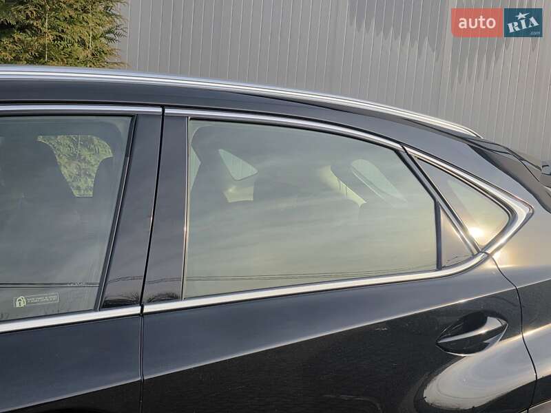 Позашляховик / Кросовер Lexus NX 2018 в Івано-Франківську