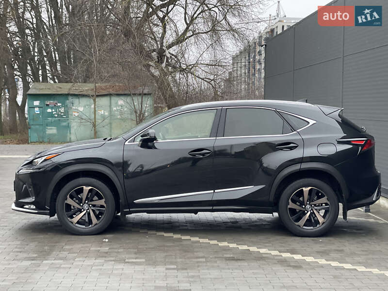 Внедорожник / Кроссовер Lexus NX 2021 в Виннице