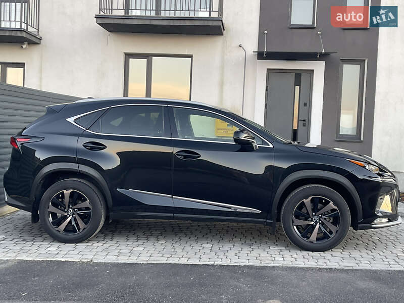 Внедорожник / Кроссовер Lexus NX 2021 в Виннице