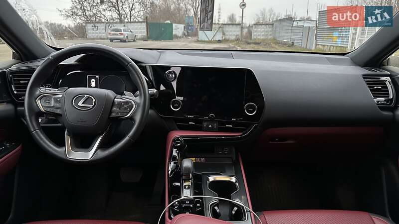 Внедорожник / Кроссовер Lexus NX 2024 в Киеве