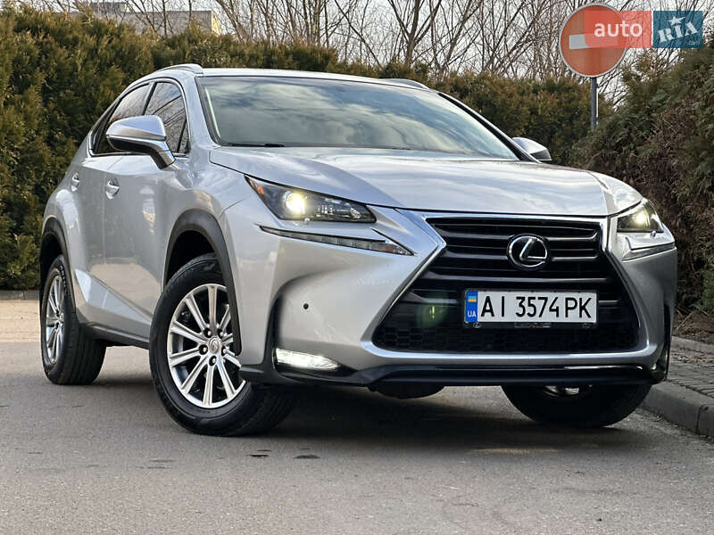 Внедорожник / Кроссовер Lexus NX 2015 в Дрогобыче