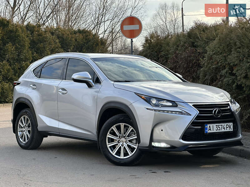 Внедорожник / Кроссовер Lexus NX 2015 в Дрогобыче