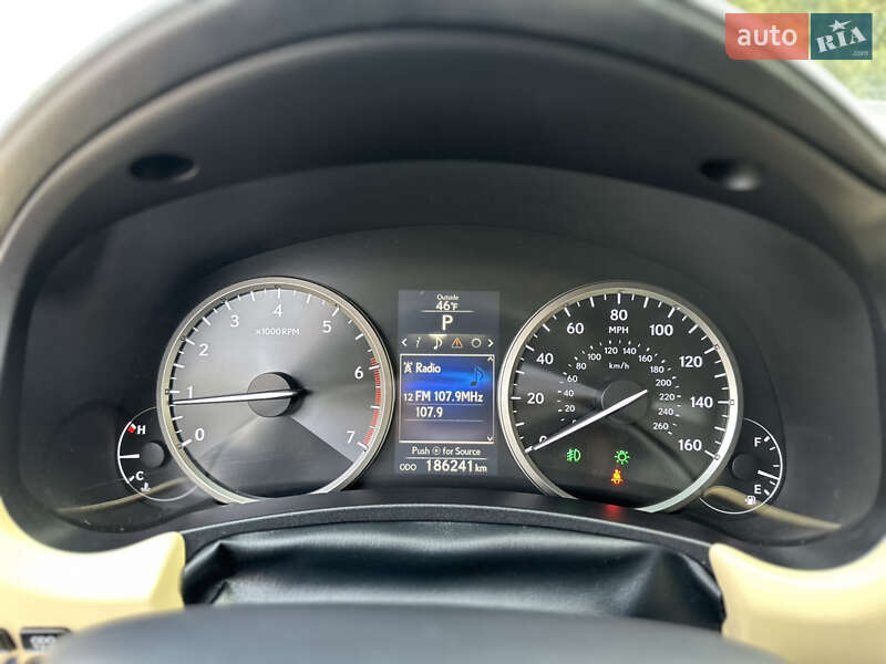 Внедорожник / Кроссовер Lexus NX 2015 в Дрогобыче