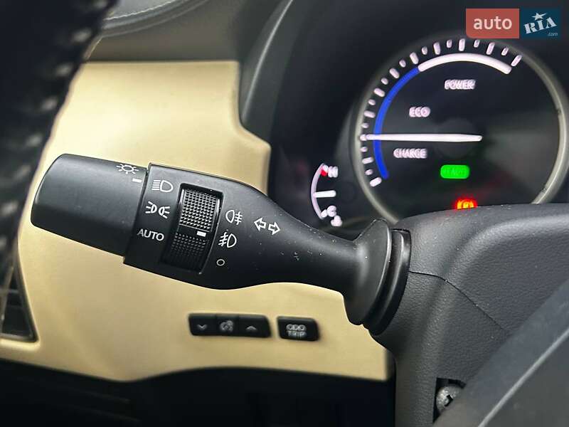 Внедорожник / Кроссовер Lexus NX 2015 в Киеве